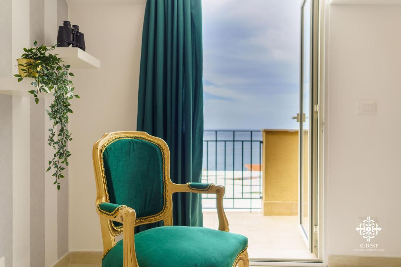 Villa Vittoria - Waterfront House Augusta Ngoại thất bức ảnh