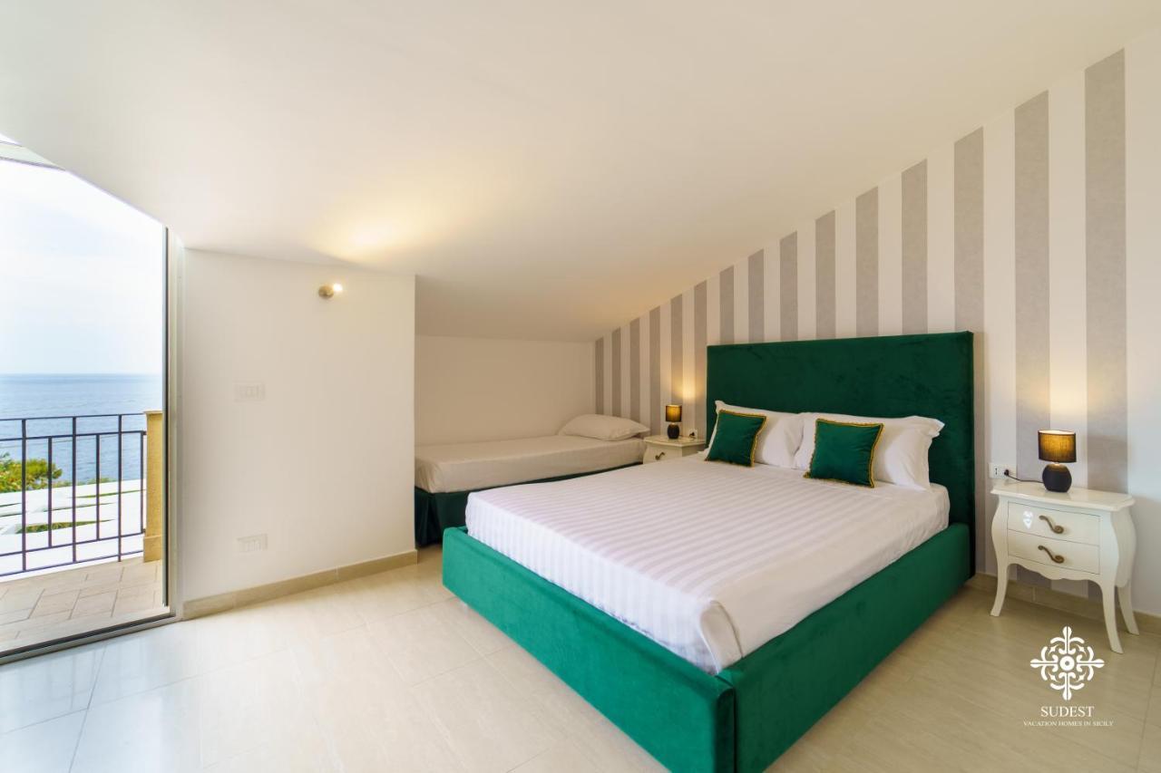 Villa Vittoria - Waterfront House Augusta Ngoại thất bức ảnh